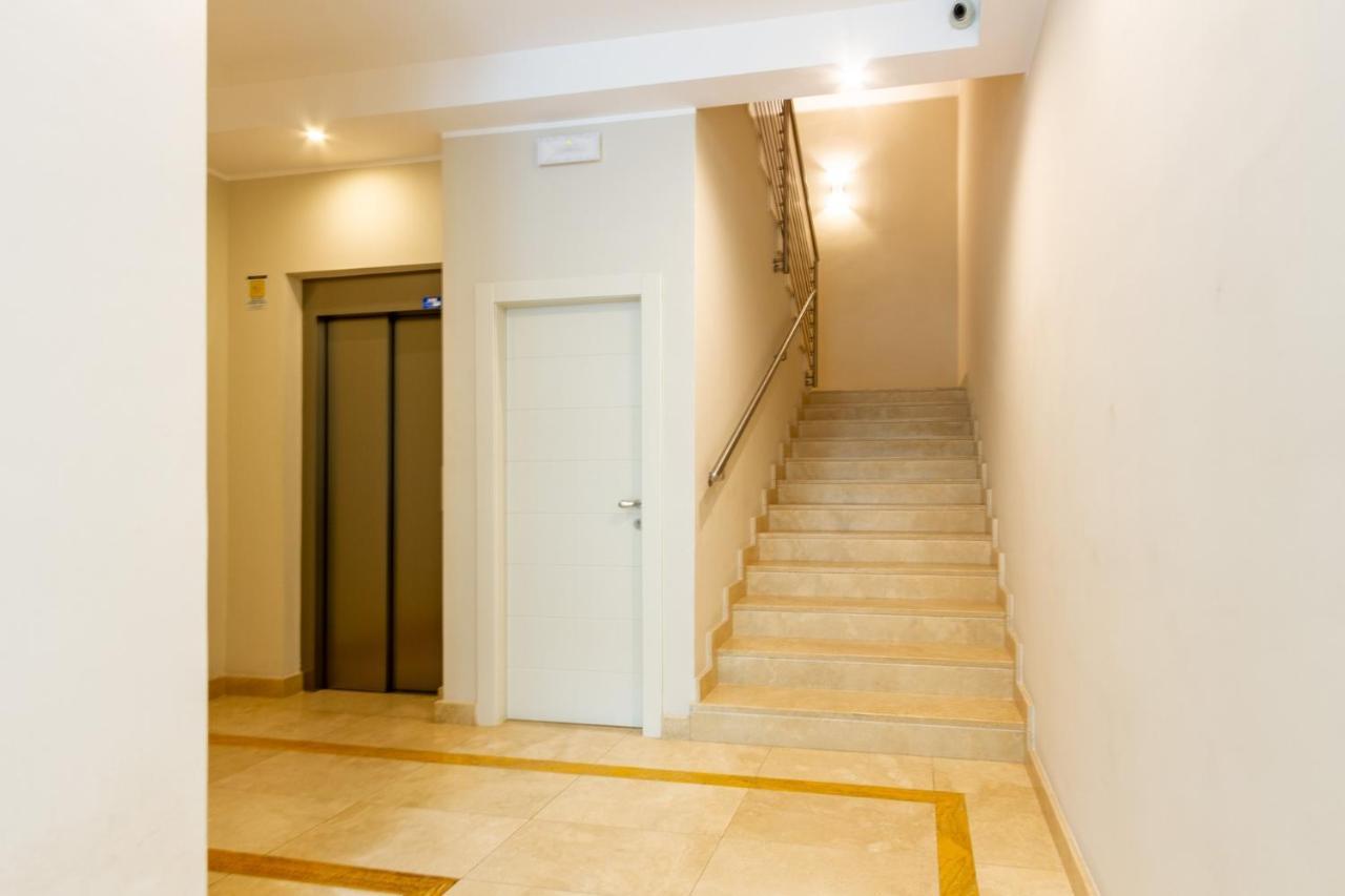 Апартаменти Giada 1P - Palazzina Laura Myho Casa Tortoreto Екстер'єр фото